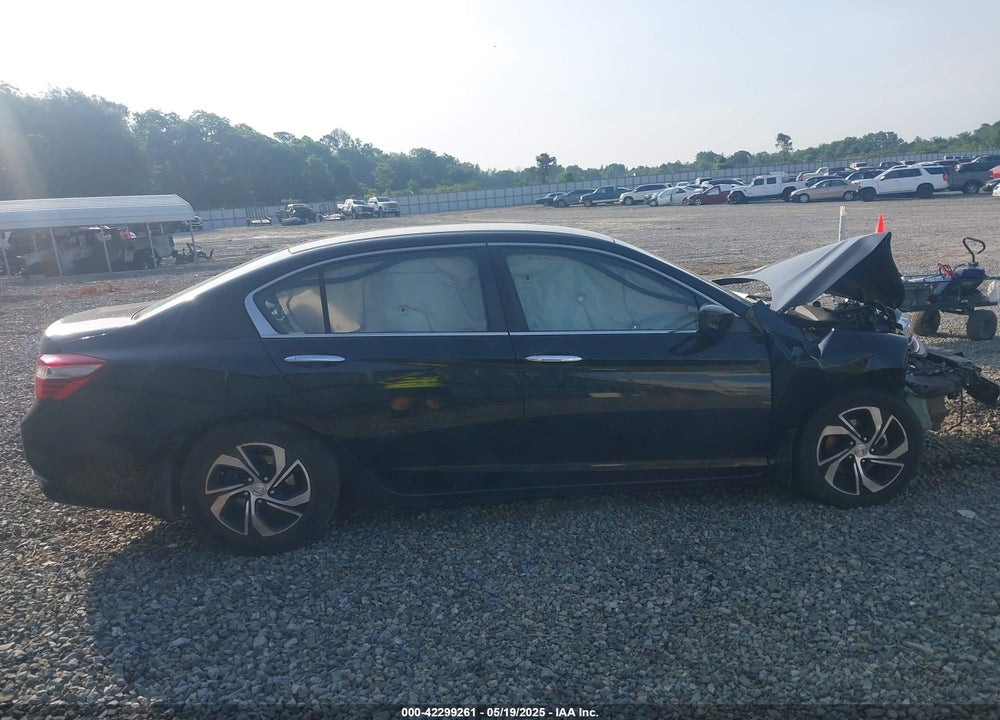 2017 HONDA ACCORD VIN: 1HGCR2F37HA074894