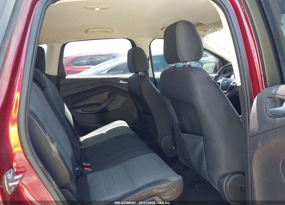 2016 FORD ESCAPE SE VIN: 1FMCU9G90GUA77489