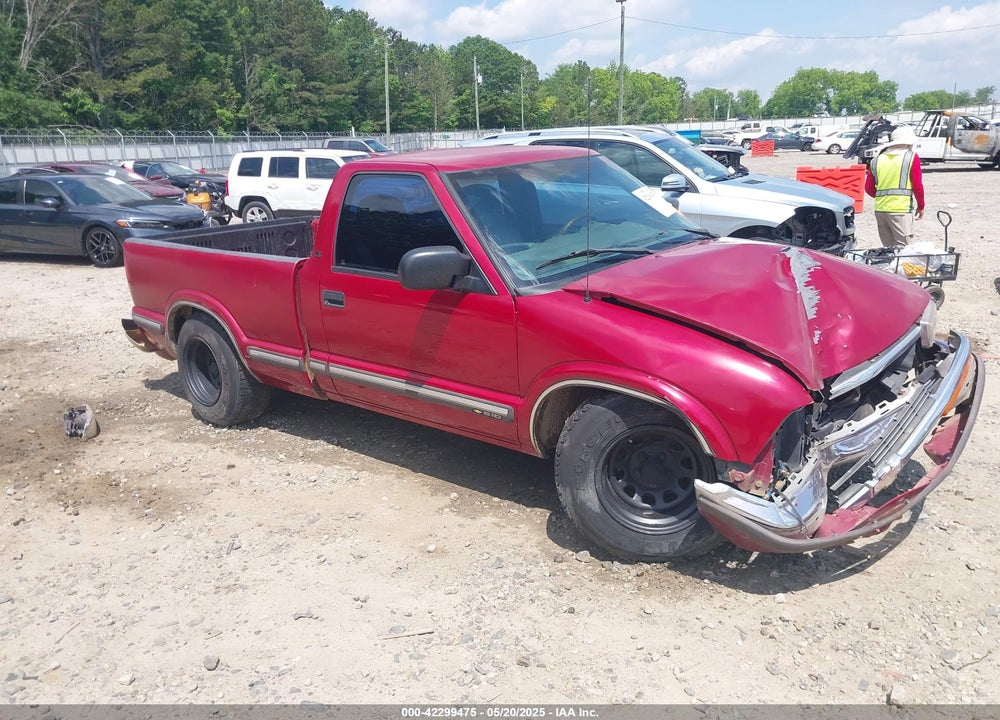 1999 CHEVROLET S-10 LS VIN: 1GCCS14X4XK233625