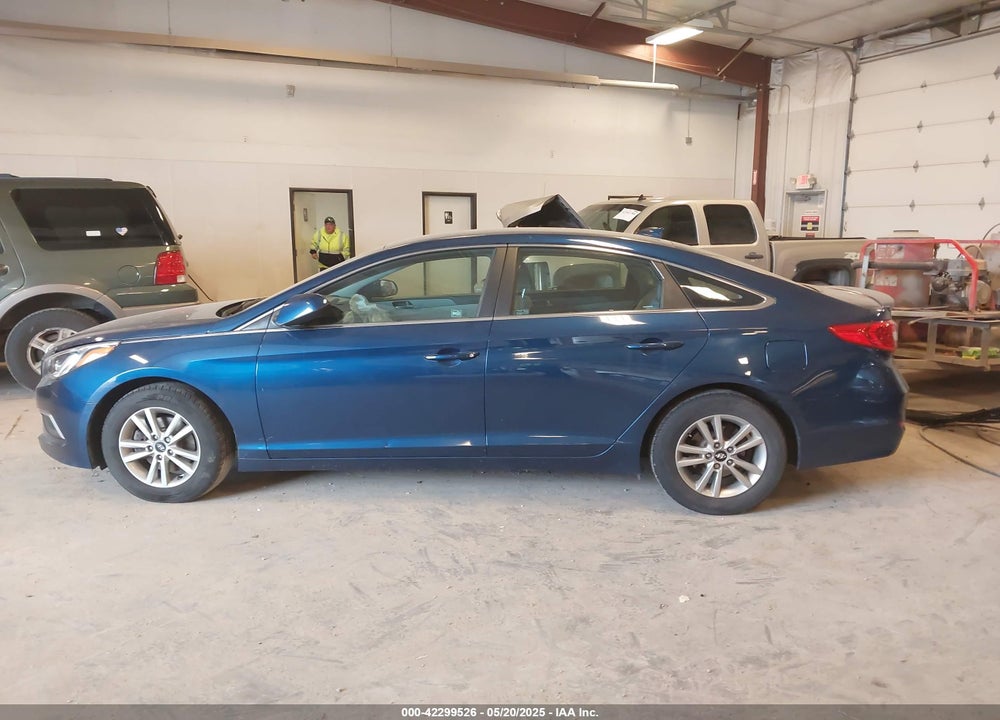 2017 HYUNDAI SONATA VIN: 5NPE24AF0HH551599