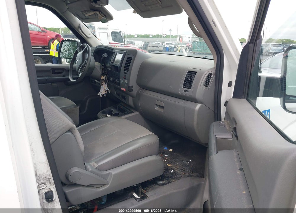 2020 NISSAN NV CARGO NV1500 VIN: 1N6BF0KM0LN803824
