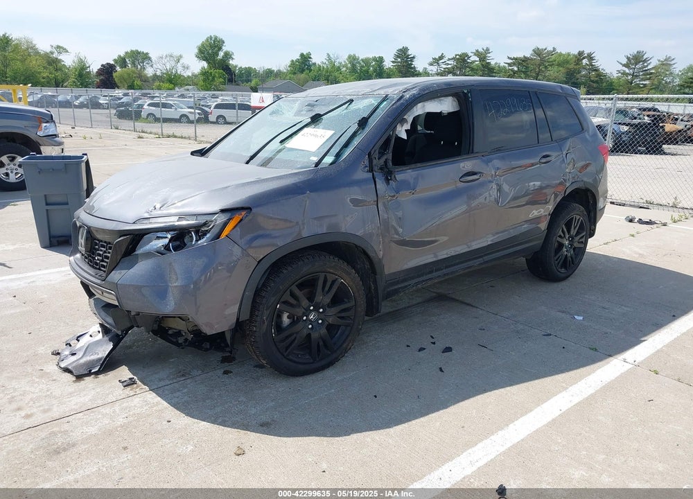 2019 HONDA PASSPORT SPORT VIN: 5FNYF8H27KB002001