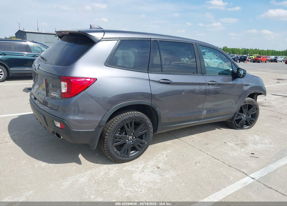 2019 HONDA PASSPORT SPORT VIN: 5FNYF8H27KB002001