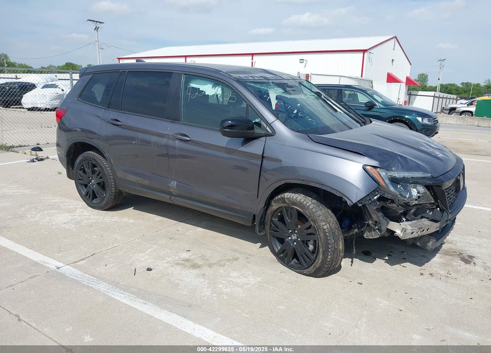 2019 HONDA PASSPORT SPORT VIN: 5FNYF8H27KB002001