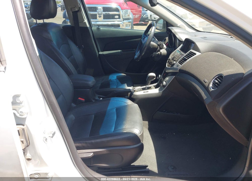 2014 CHEVROLET CRUZE VIN: 1G1PE5SB1E7231489