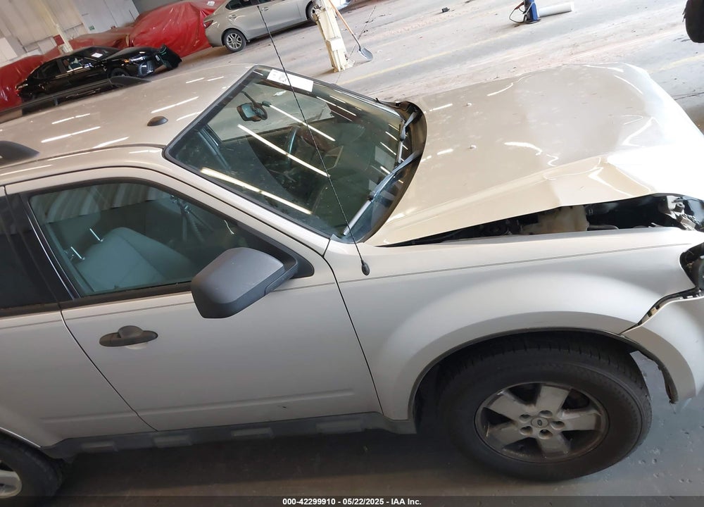 2010 FORD ESCAPE VIN: 1FMCU0D74AKD02692