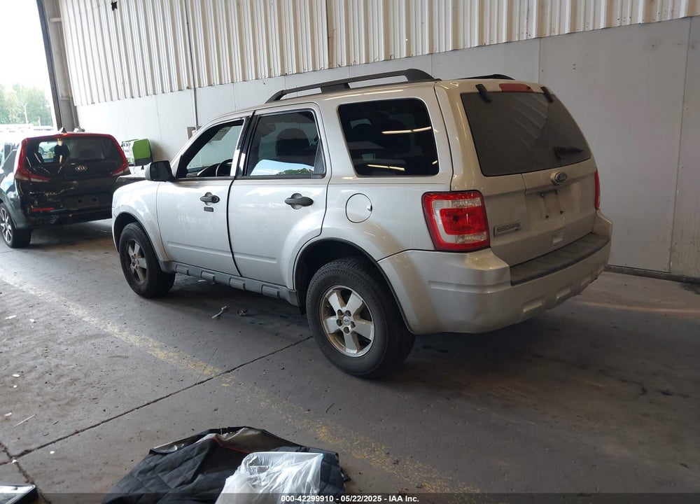 2010 FORD ESCAPE VIN: 1FMCU0D74AKD02692