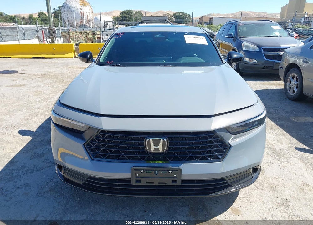 2024 HONDA ACCORD HYBRID SPORT-L VIN: 1HGCY2F77RA095350