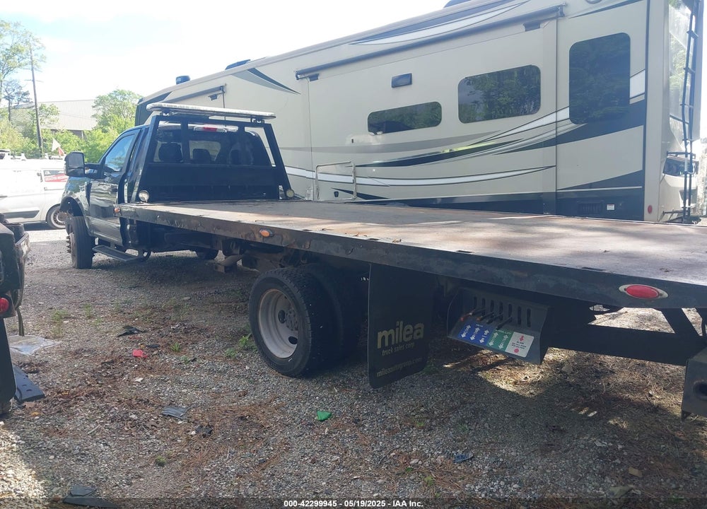 2018 FORD F-550 CHASSIS XL VIN: 1FDUF5GYXJEB43904