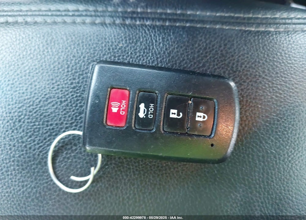 2014 TOYOTA COROLLA LE PREMIUM VIN: 2T1BURHE1EC063624