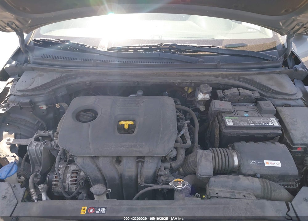2019 HYUNDAI ELANTRA VIN: KMHD84LF0KU761622