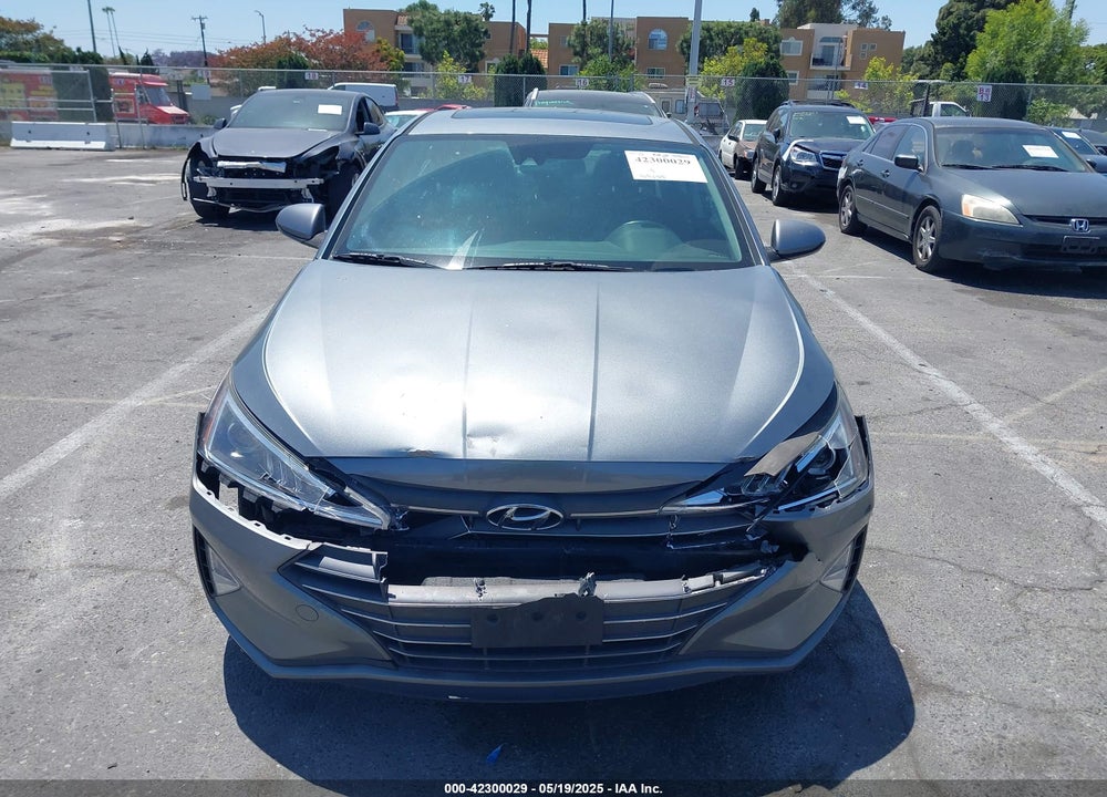 2019 HYUNDAI ELANTRA VIN: KMHD84LF0KU761622