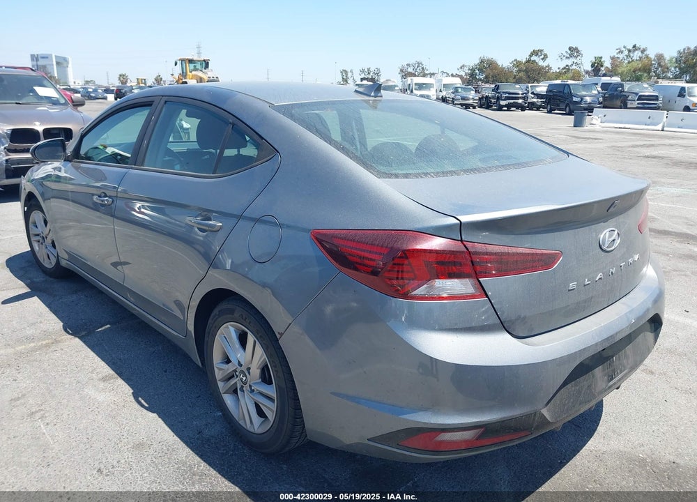 2019 HYUNDAI ELANTRA VIN: KMHD84LF0KU761622