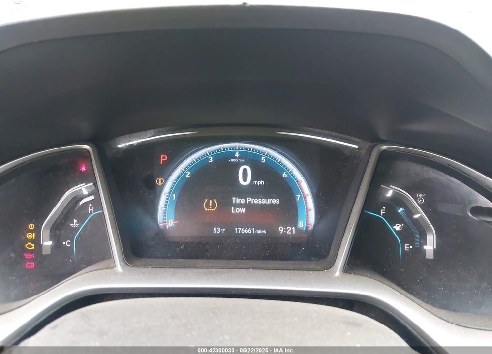 2016 HONDA CIVIC VIN: 19XFC1F30GE212648