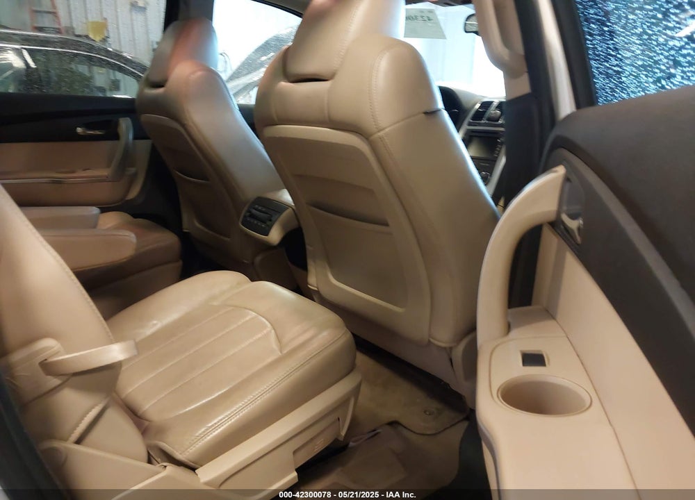 2010 GMC ACADIA VIN: 1GKLRNED8AJ140759