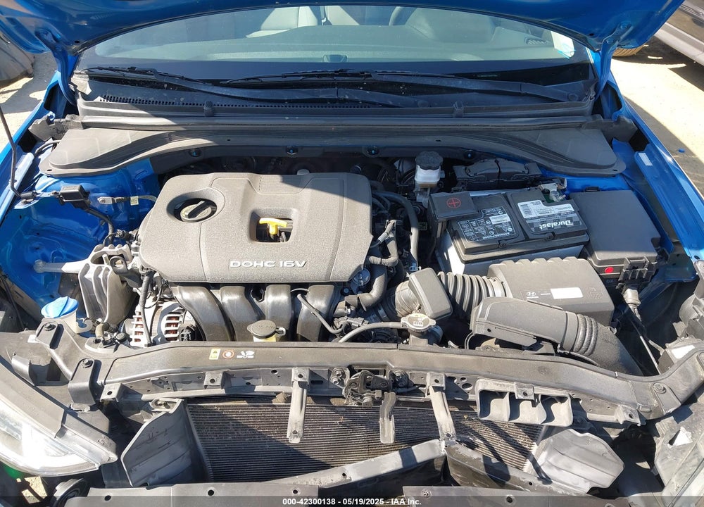 2017 HYUNDAI ELANTRA VIN: KMHD84LFXHU417689