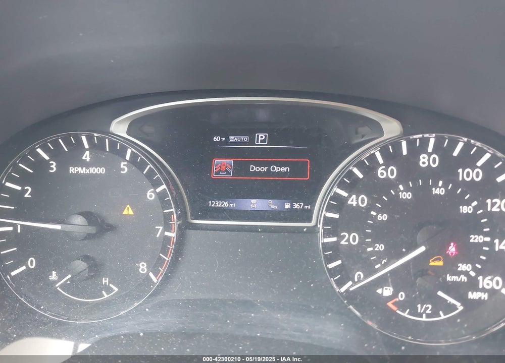 2020 NISSAN PATHFINDER VIN: 5N1DR2CM6LC610825