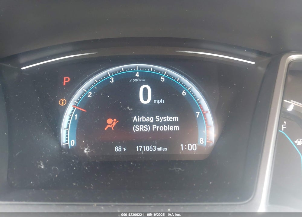 2018 HONDA CIVIC EX VIN: 19XFC2F77JE039114