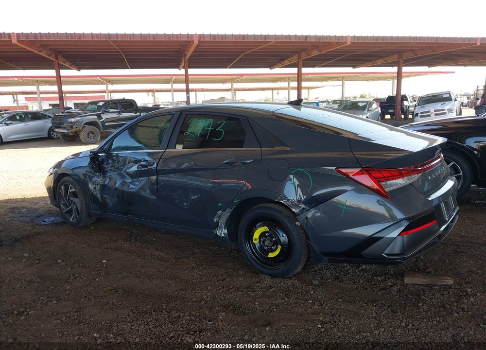 2024 HYUNDAI ELANTRA VIN: KMHLS4DG4RU717363