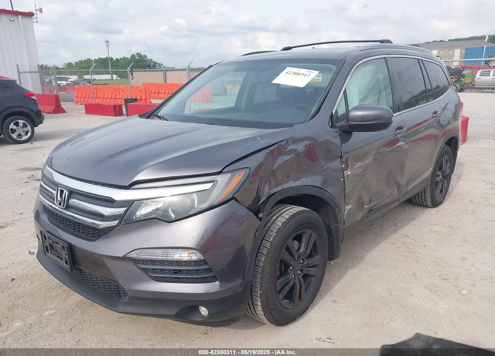 2017 HONDA PILOT VIN: 5FNYF6H53HB038128