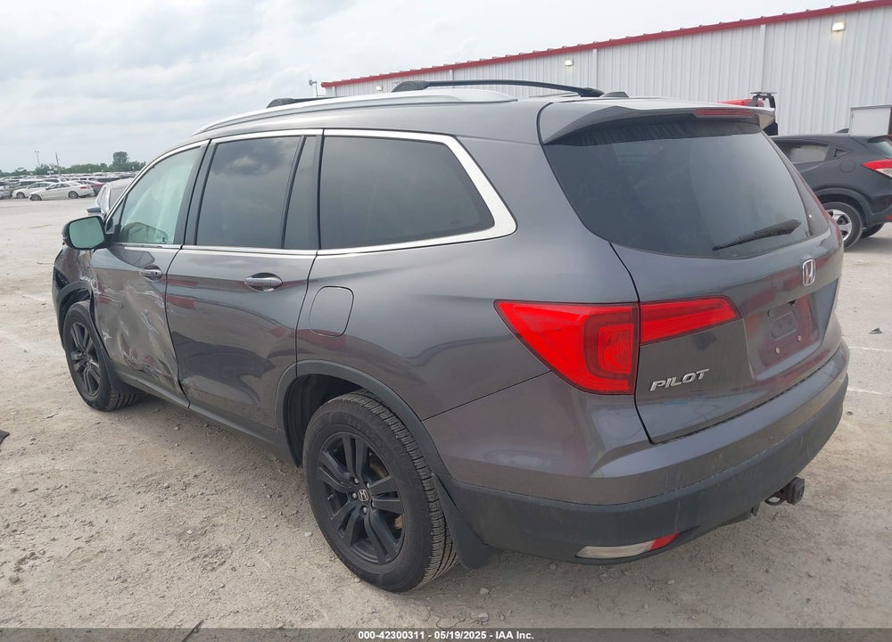 2017 HONDA PILOT VIN: 5FNYF6H53HB038128