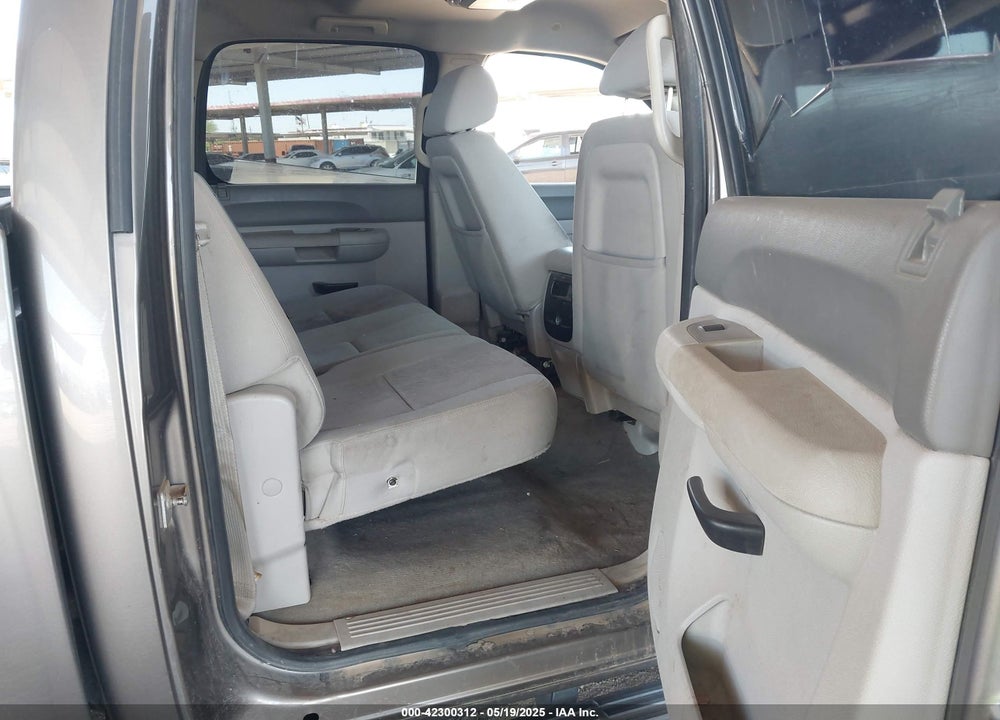 2013 CHEVROLET SILVERADO 1500 VIN: 3GCPKSE72DG255390