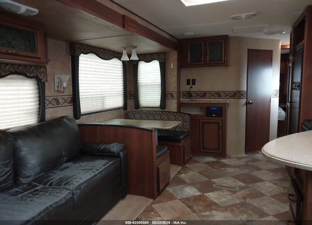 2014 CROSSROADS ZINGER 27RL VIN: 4V0TC2725EJ002356