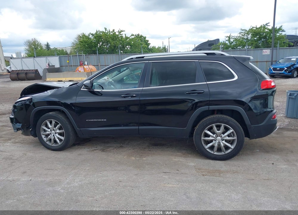 2017 JEEP CHEROKEE VIN: 1C4PJMDS4HD223760