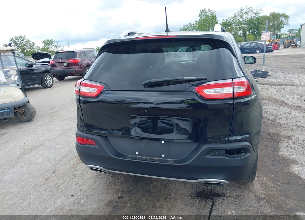 2017 JEEP CHEROKEE VIN: 1C4PJMDS4HD223760