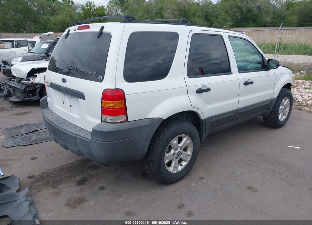 2005 FORD ESCAPE XLT VIN: 1FMCU93165KA94970