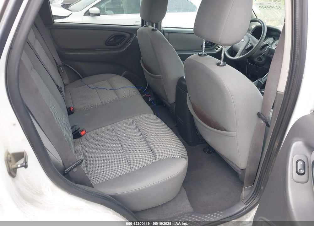 2005 FORD ESCAPE XLT VIN: 1FMCU93165KA94970