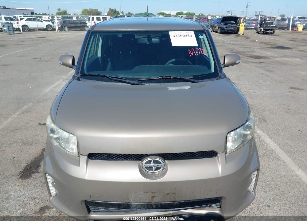 2013 SCION XB VIN: JTLZE4FE3DJ047711