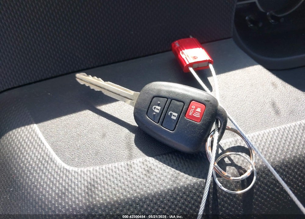 2013 SCION XB VIN: JTLZE4FE3DJ047711