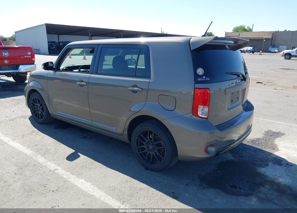 2013 SCION XB VIN: JTLZE4FE3DJ047711