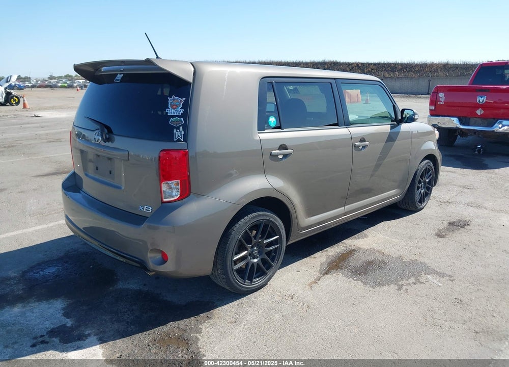 2013 SCION XB VIN: JTLZE4FE3DJ047711
