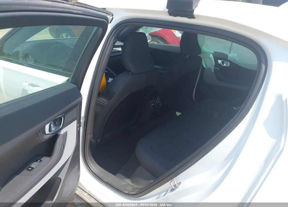 2022 POLESTAR 2 VIN: LPSED3KA9NL057538