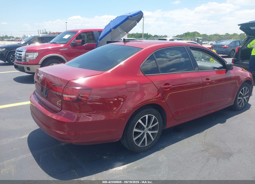 2016 VOLKSWAGEN JETTA VIN: 3VWD67AJ9GM318445