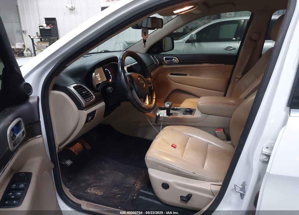 2014 JEEP GRAND CHEROKEE VIN: 1C4RJFBG2EC339981