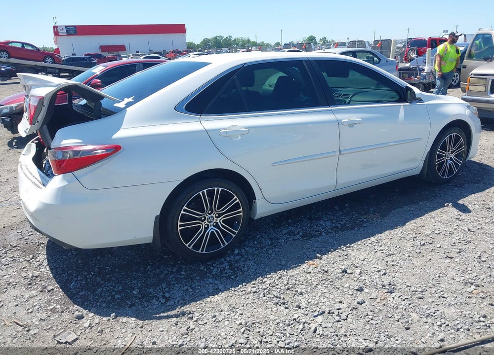 2016 TOYOTA CAMRY SE VIN: 4T1BF1FK4GU143733