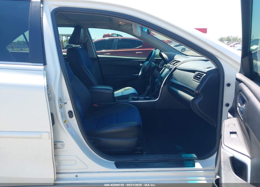 2016 TOYOTA CAMRY SE VIN: 4T1BF1FK4GU143733