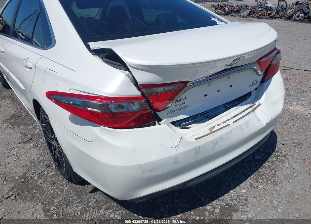 2016 TOYOTA CAMRY SE VIN: 4T1BF1FK4GU143733