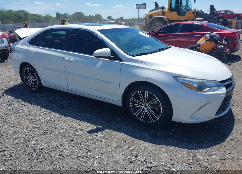 2016 TOYOTA CAMRY SE VIN: 4T1BF1FK4GU143733
