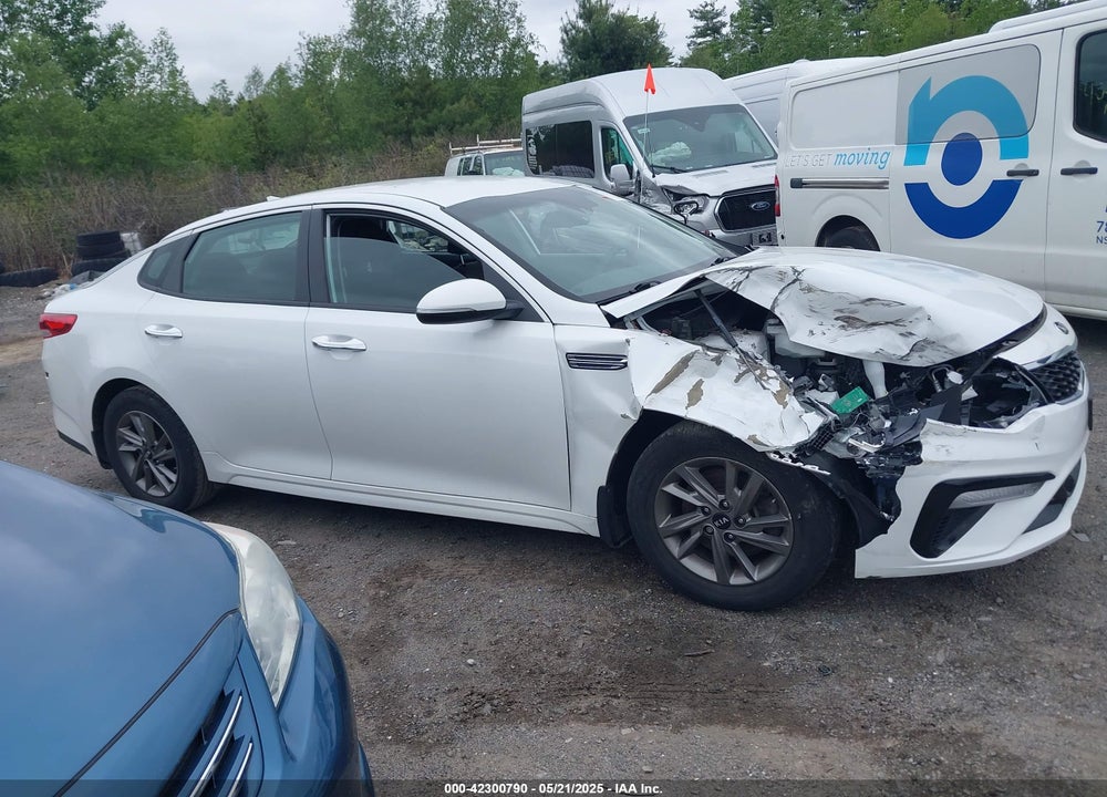 2020 KIA OPTIMA VIN: 5XXGT4L32LG450805
