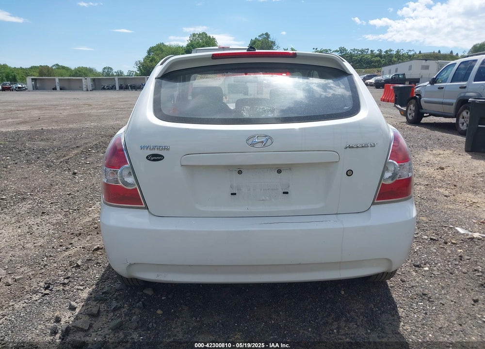2009 HYUNDAI ACCENT VIN: KMHCM36C29U129234