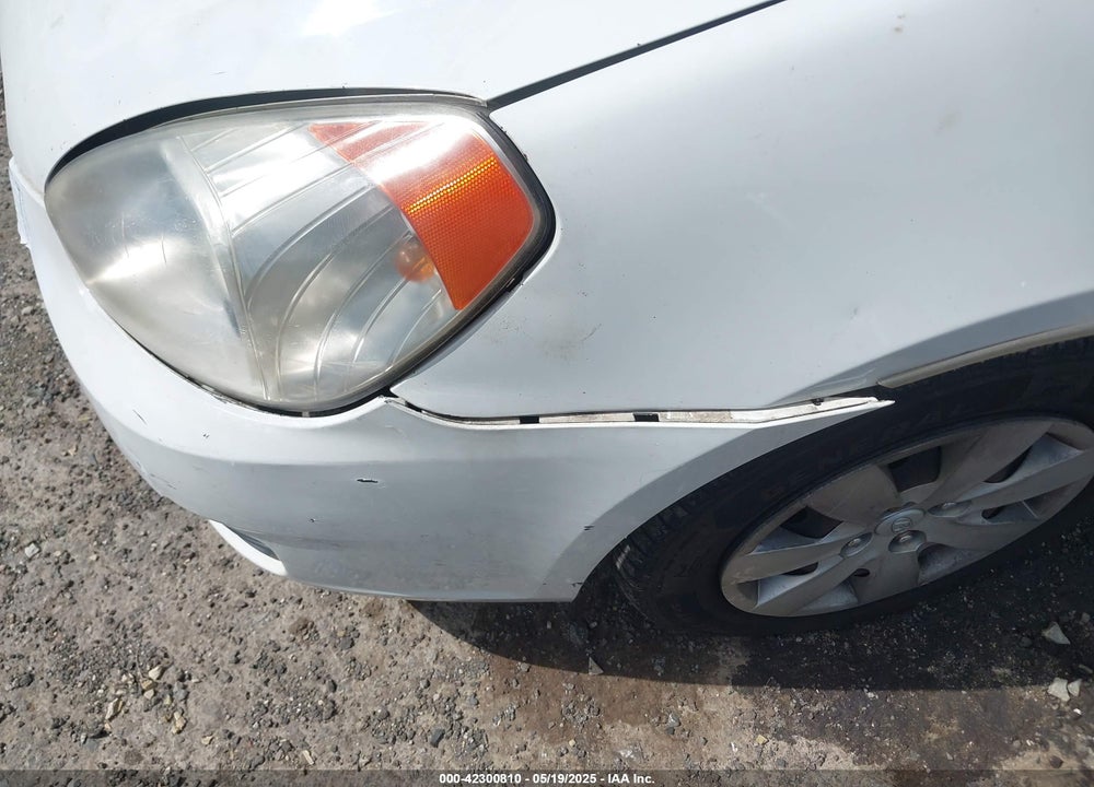 2009 HYUNDAI ACCENT VIN: KMHCM36C29U129234