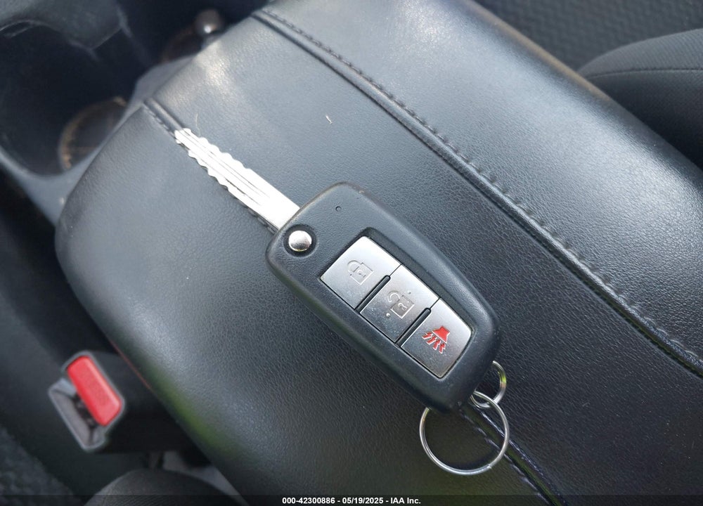 2019 NISSAN ROGUE SPORT VIN: JN1BJ1CP5KW240376