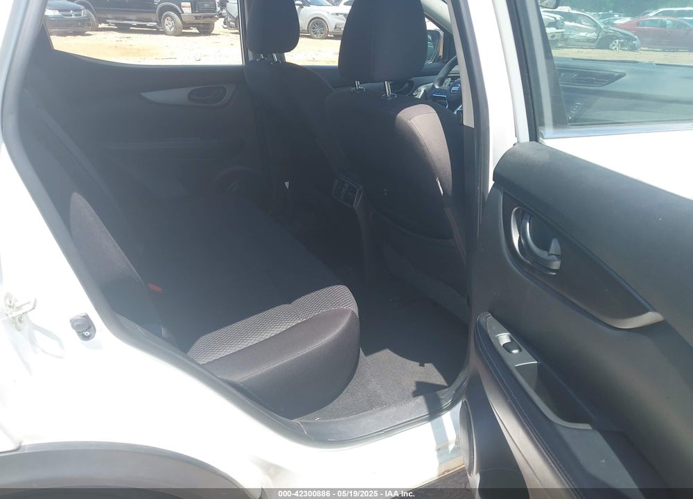 2019 NISSAN ROGUE SPORT VIN: JN1BJ1CP5KW240376