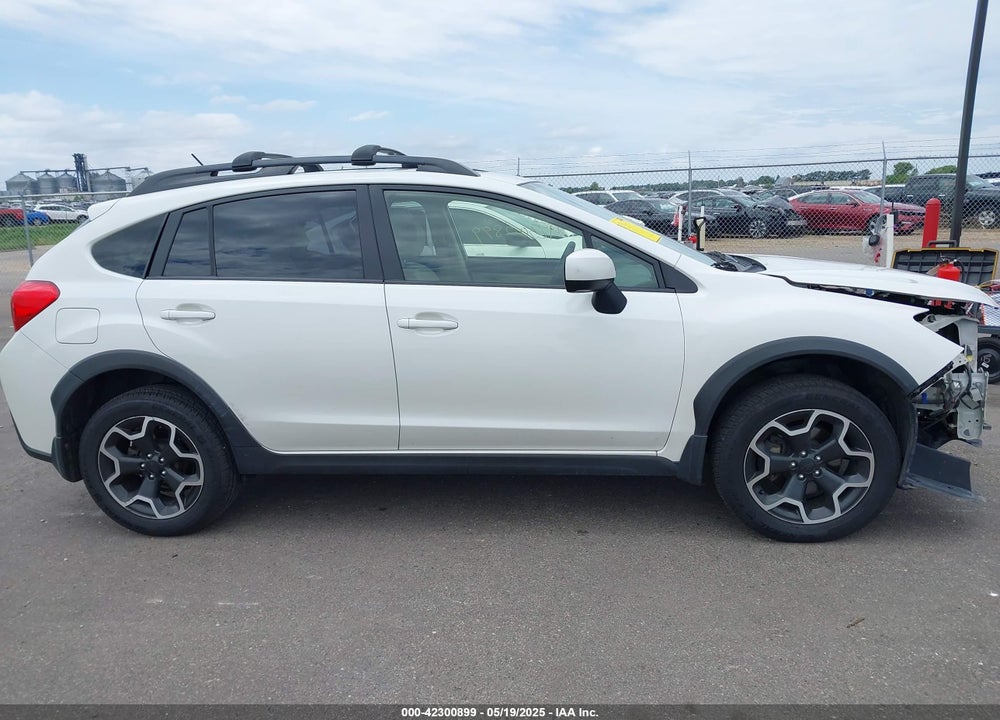 2014 SUBARU XV CROSSTREK VIN: JF2GPAKCXE8324574