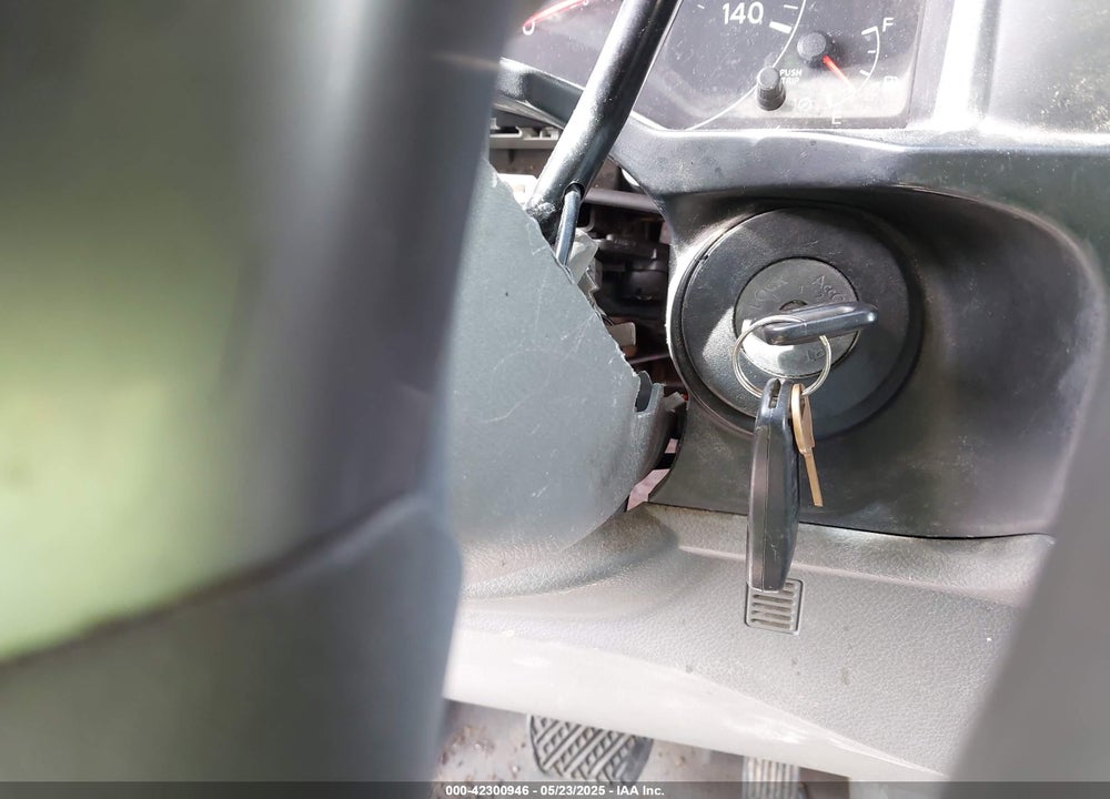 2014 NISSAN NV CARGO NV2500 HD VIN: 1N6AF0LY0EN101826