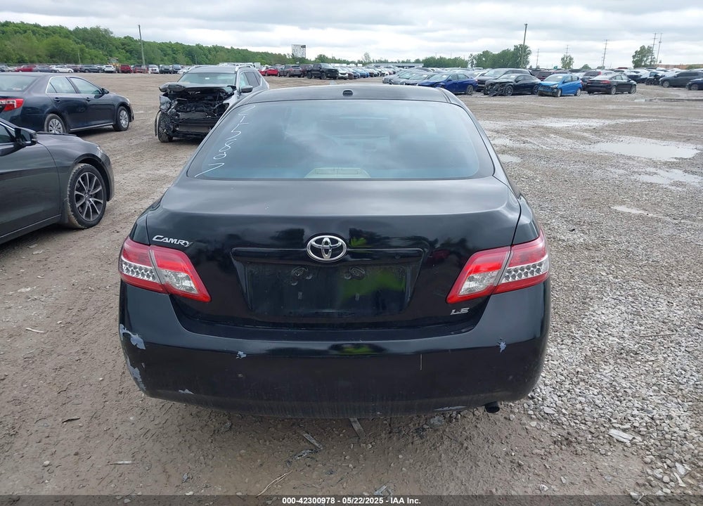 2011 TOYOTA CAMRY LE VIN: 4T1BF3EK9BU215807